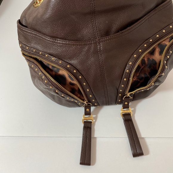 B. Makowsky Leather Purse + Dust Bag - Picture 6 of 15